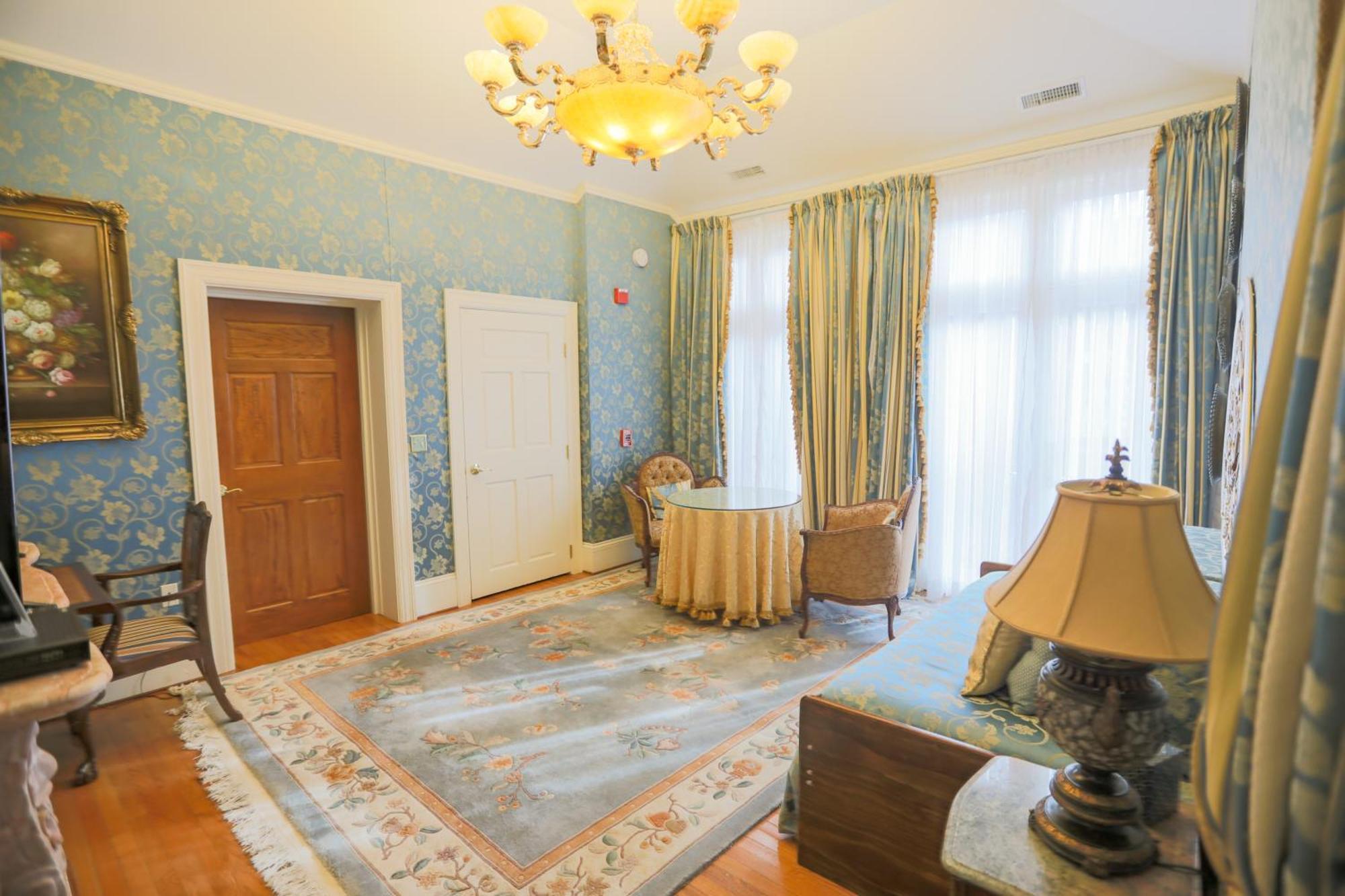Gramercy Mansion Stevenson Номер фото