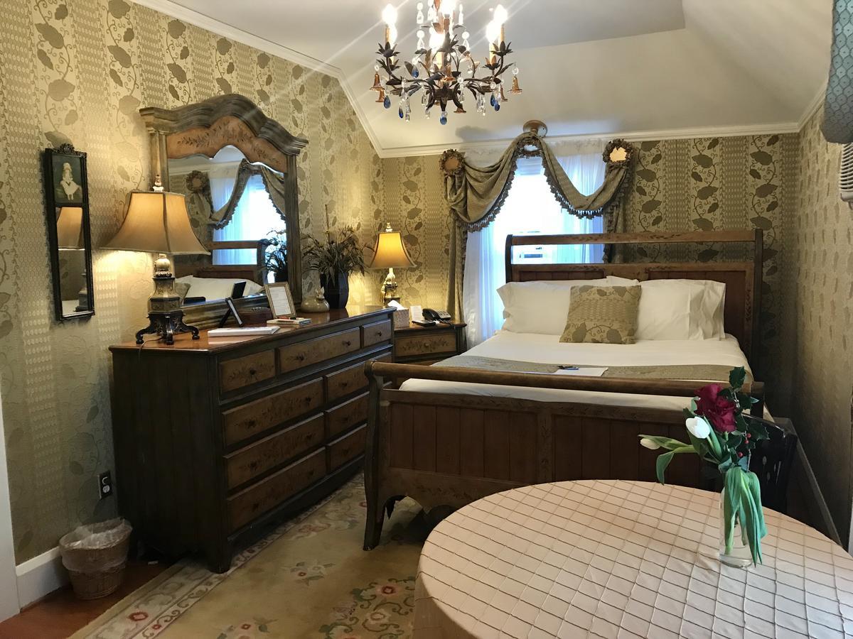 Gramercy Mansion Stevenson Номер фото
